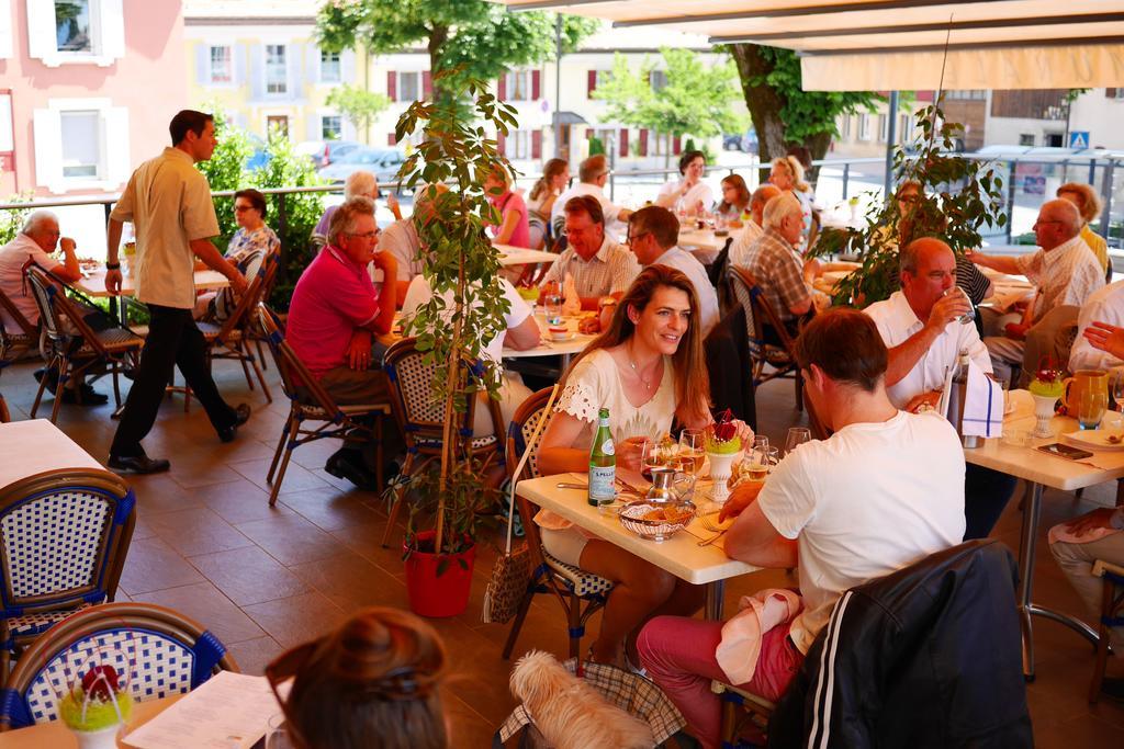 Auberge Communale A L'Union Gilly Екстериор снимка